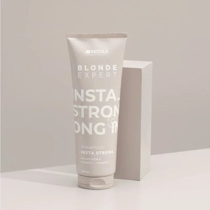 Indola Indola Blonde Expert Insta Strong Shampoo