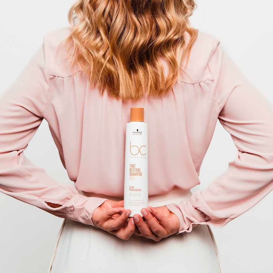 Schwarzkopf Time Restore Shampoo 1000ml kopen bij Hairwebshop